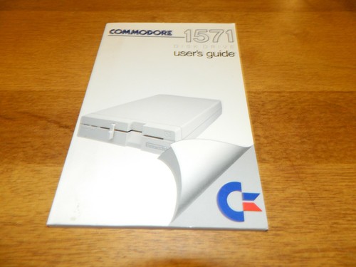 Commodore 1571 disk drive 1985 - 1571,