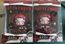 POPMART Skullpanda Peluche