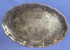 Segni di vassoio da portata in