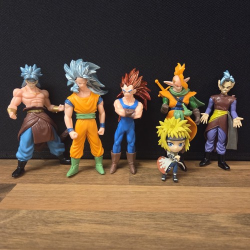 Job lot anime figures - lot, 6