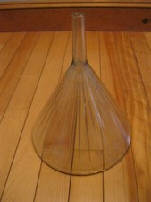 Antico imbuto a costine in vetro diametro 8" farmacia W.T. Co. (Whitall Tatum Co.) 