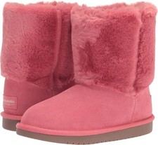 Stivali corti alla moda nuovi