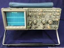 TEKTRONIX 2232  Oscilloscopio