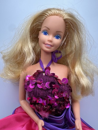 Vintage barbie doll - barbie, 1982