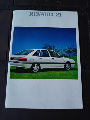 Brochure ufficiale renault - brochure,