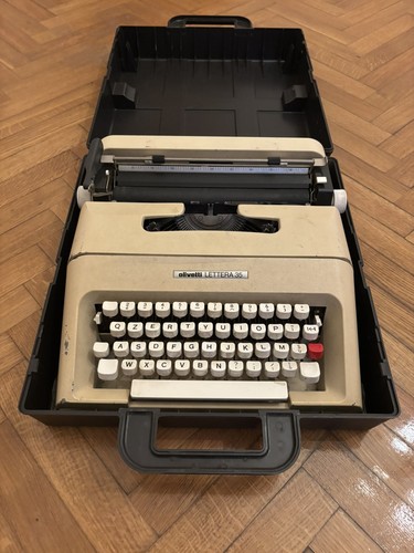 Macchina scrivere olivetti - da,