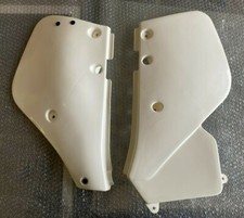 COPPIA FIANCATINE FIANCATE