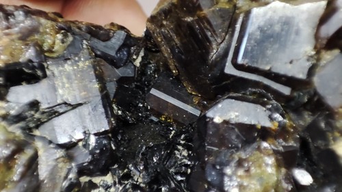 Minerali vesuvianite monte - minerali,