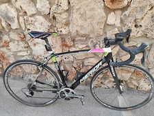 bicicletta da corsa in carbonio