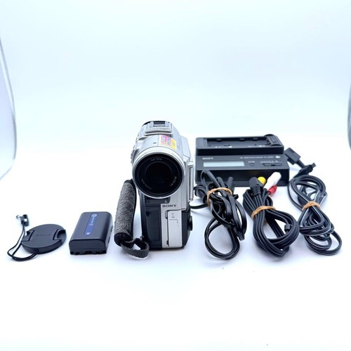 Sony dcr pc100 handycam minidv - sony,
