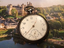 OMÉGA en argent niellé Grand