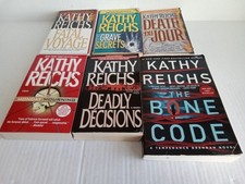 Kathy reichs books lot 6 - reichs, of