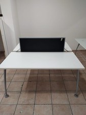 scrivania per ufficio