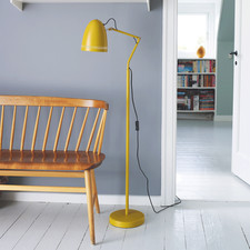 Lampada da terra, giallo senape. 