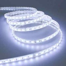 Striscia A Led Impermeabile Bianco Freddo 5050 6000K 12V 300 Led 5 Metri