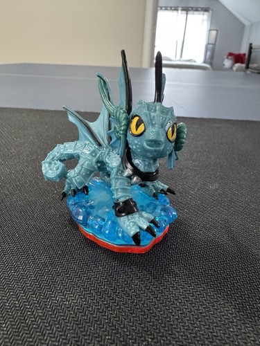 Figurina echo skylanders trap - figurina,