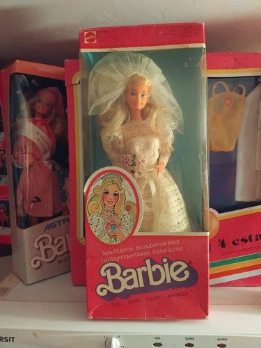 1976 beautiful bride barbie - 1976,
