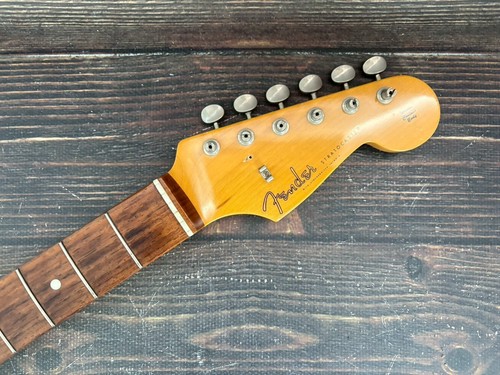 2000 fender japan 62 - fender, st-62