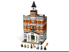Municipio Lego 10224 con 2766