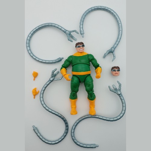 Marvel legends doctor octopus - marvel,