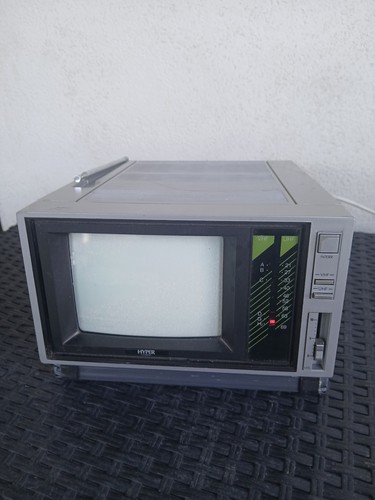 Color portatile vintage - tv,