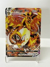 Carta Pokémon Charizard VMAX