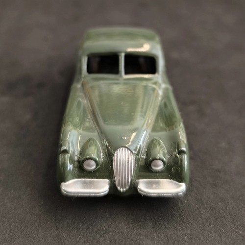 Dinky toys 157 - toys, xk120