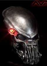 SIDESHOW PREDATOR BONE GRILL