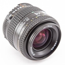 Objectif-zoom Nikon AF Nikkor