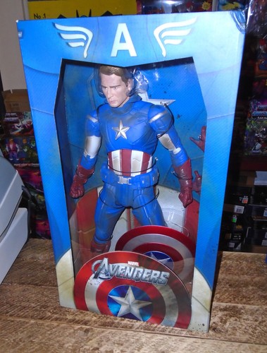 Neca marvel avengers battle - avengers,