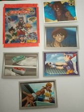 Figurine beyblade metal masters + bustina 