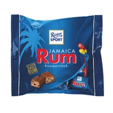 Rum Ritter Sport con ripieno di cioccolato al latte intero e nocciole 200g