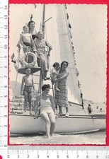 RAGAZZA - DONNA IN COSTUME AL MARE  - BAMBINI -  BAGNANTI - FOTOGRAFIA