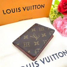 Louis Vuitton Monogram Card