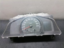 Cruscotto strumenti Nissan