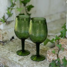 Bicchieri da vino in vetro