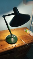 Lampada da scrivania verde