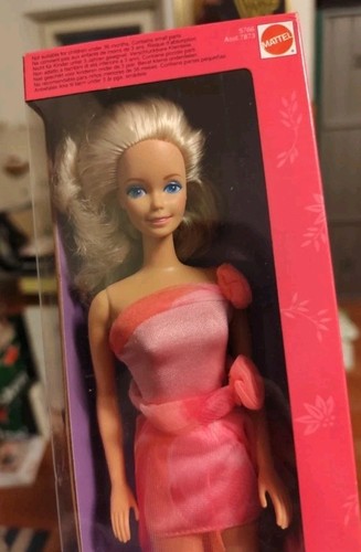 Barbie fashion play modespass - fashion,
