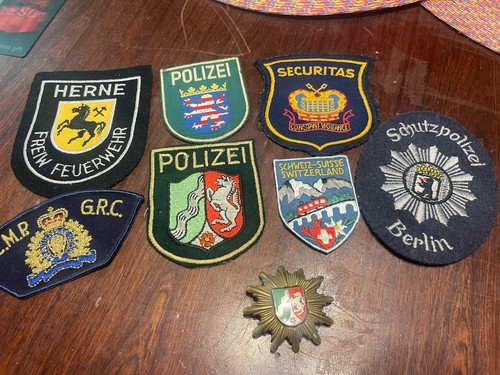 Distintivo berretto polizia