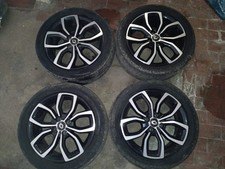 Cerchi In Lega 16 Pollici Originali Renault Clio 4