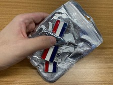 2 pezzi distintivo parafango laterale emblema cavallo corsa stile bandiera argento lucido per Mustang