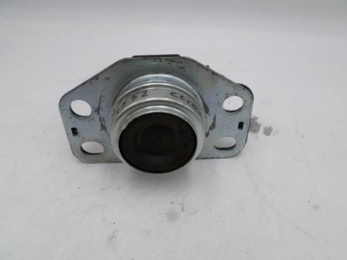 Supporto motore destro renault - supporto,