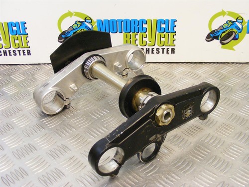 Suzuki 1000 yoke set - yoke, top