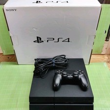 PlayStation 4 Model CUH-1215A