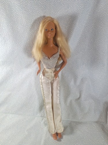 Bambola barbie bionda mattel - bionda,