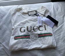 T-shirt Gucci Signature bianca