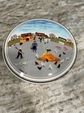 Villeroy And Boch Naif Laplau Country Yard Scena Coperta Portagioie Piatto Caramelle