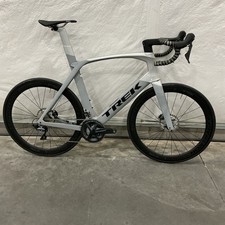 2019 Trek Madone SLR 6 Disc