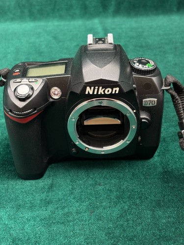 Solo corpo fotocamera nikon - solo,