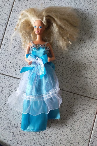 Mattel barbie twist turn - mattel,